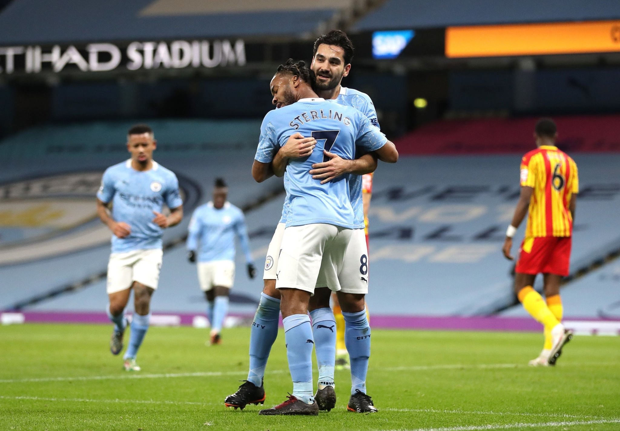 年来凭借快 年来凭借快